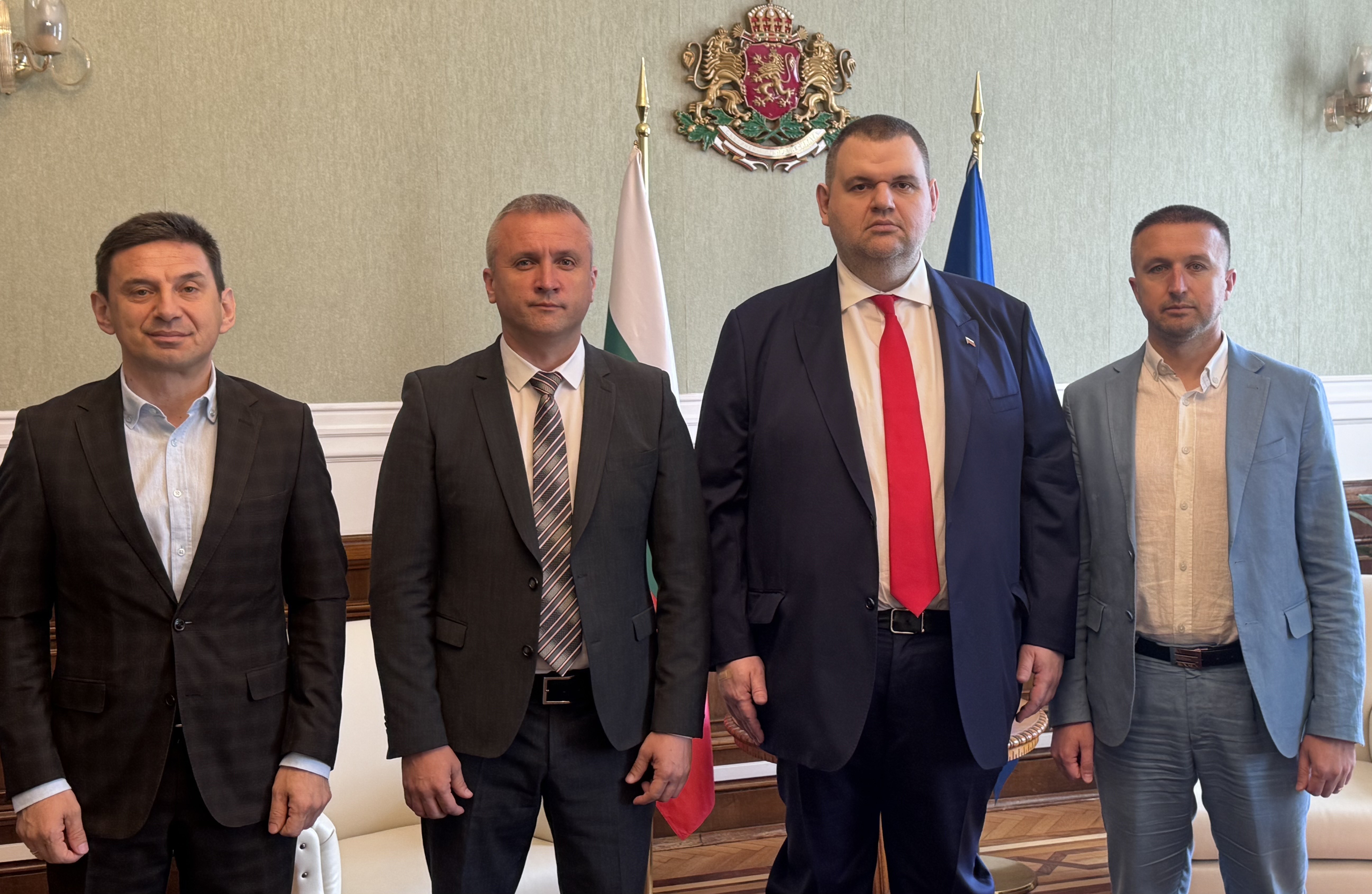 Делян Пеевски, лидер на ДПС и ПГ на ДПС-НОВО НАЧАЛО прие общините Девин и Рудозем в стратегията “Ново начало за развитие на регионите”