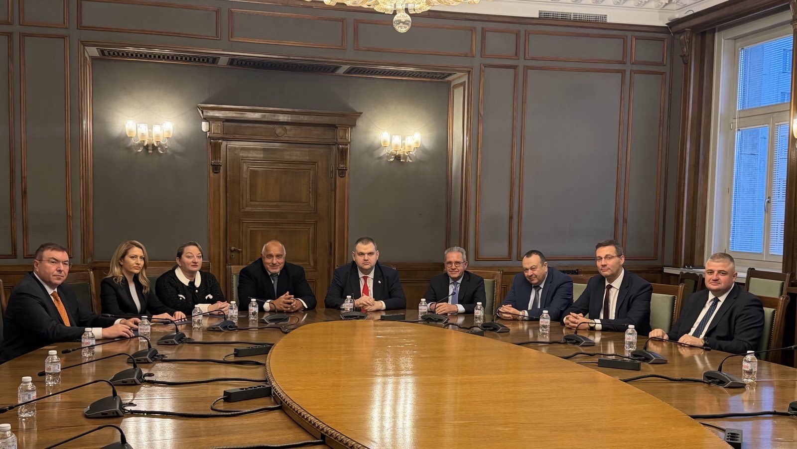 ГЕРБ-СДС и ДПС-НОВО НАЧАЛО: Пълен мандат на управление и изпълнение на ангажиментите за евроатлантическата ориентация на България