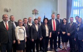 DPS lideri ve DPS Yeni Başlangıç Parlamento Grubu Başkanı Delyan Peevski, Kırcaali bölgesindeki tüm DPS belediyelerini “Yeni Başlangıç” stratejisine dahil etti   