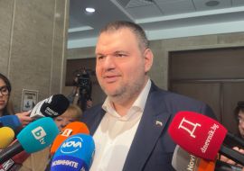 Delyan Peevski, Chairman of MRF and the parliamentary caucus of MRF: I congratulate Mr. Radev for recognizing the F16 fighters as the best, despite the fact that he rudely lobbied for the Gripen