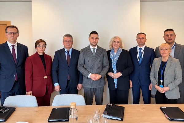 Делегация на ДПС в Брюксел проведе среща с ръководството на групата на Консерваторите и реформистите в ЕП